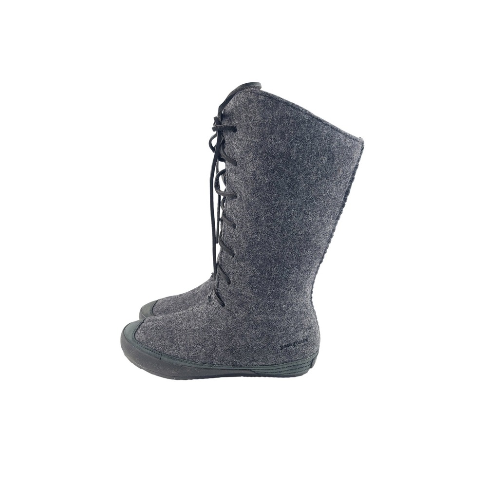 Patagonia, Solid Tall Lace Up Winter Boots, Women, Size US 7, Charcoal/Black.